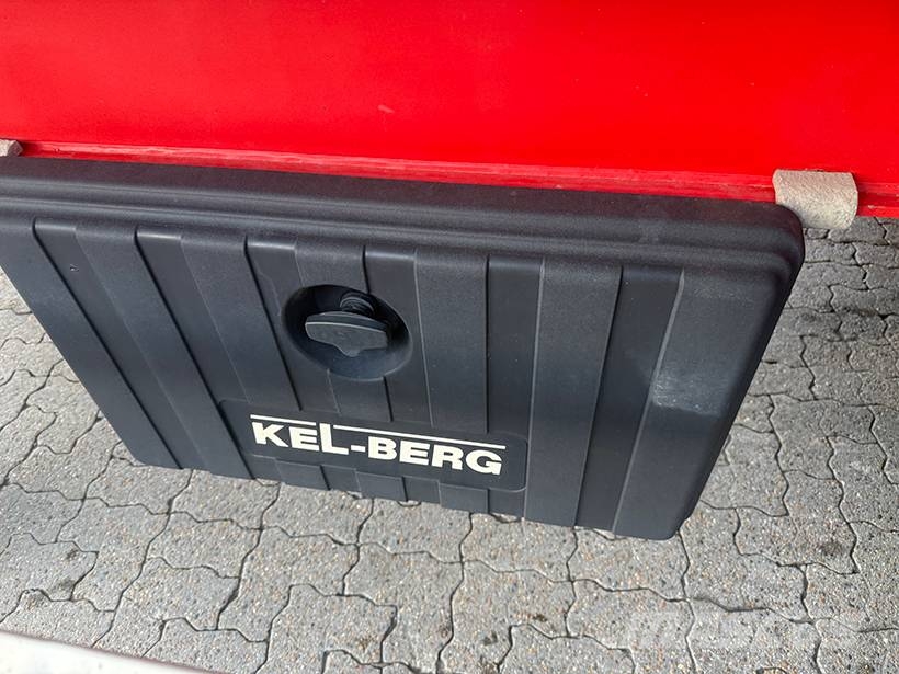 Kel-Berg Tipper / Kippauflieger 37 m3 Tipper semi-trailers