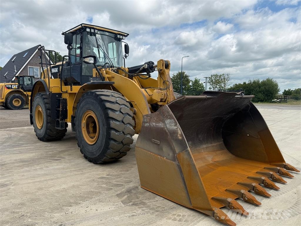 CAT 966K Wielladers