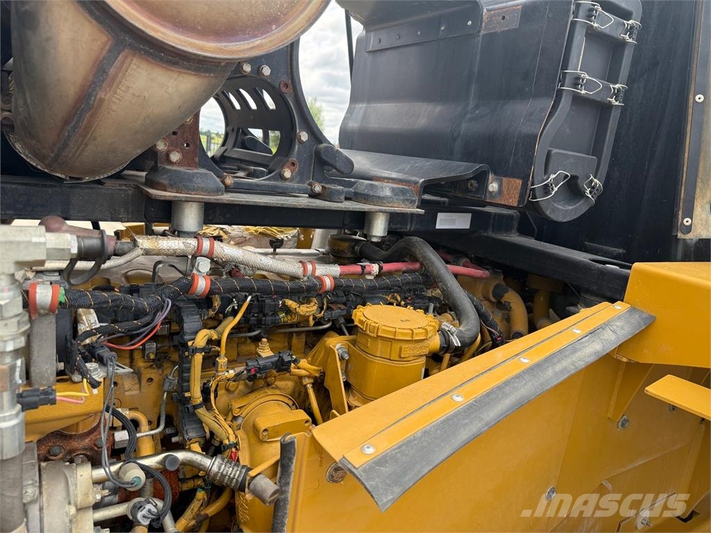CAT 966K Wielladers