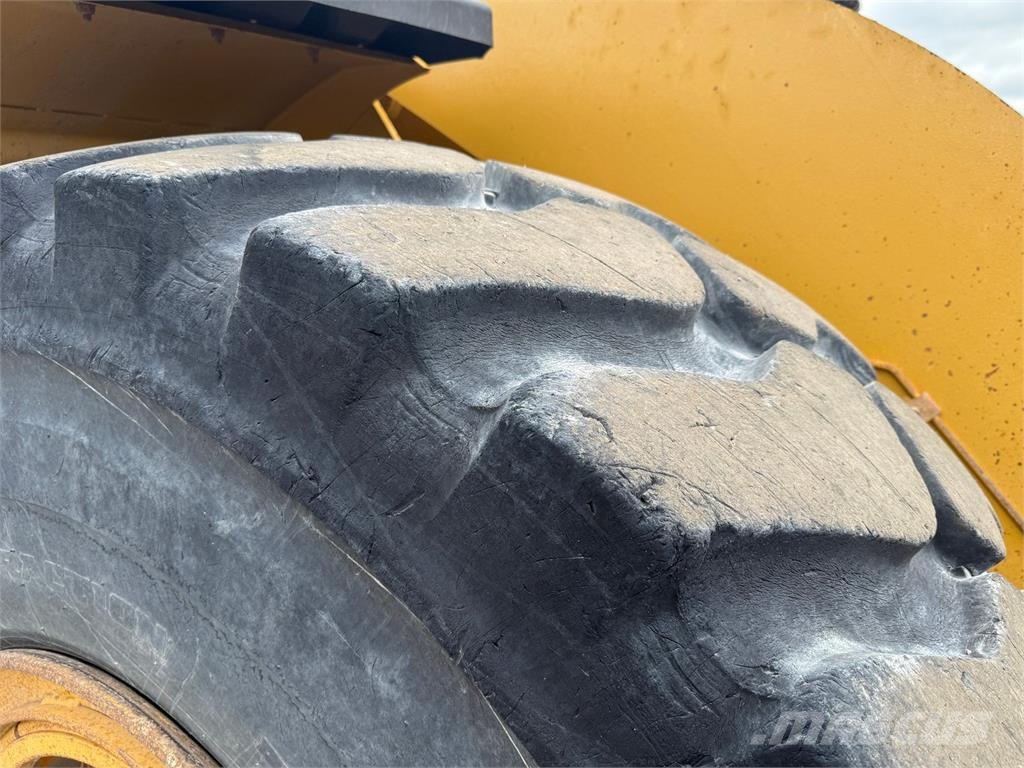 CAT 966K Wielladers