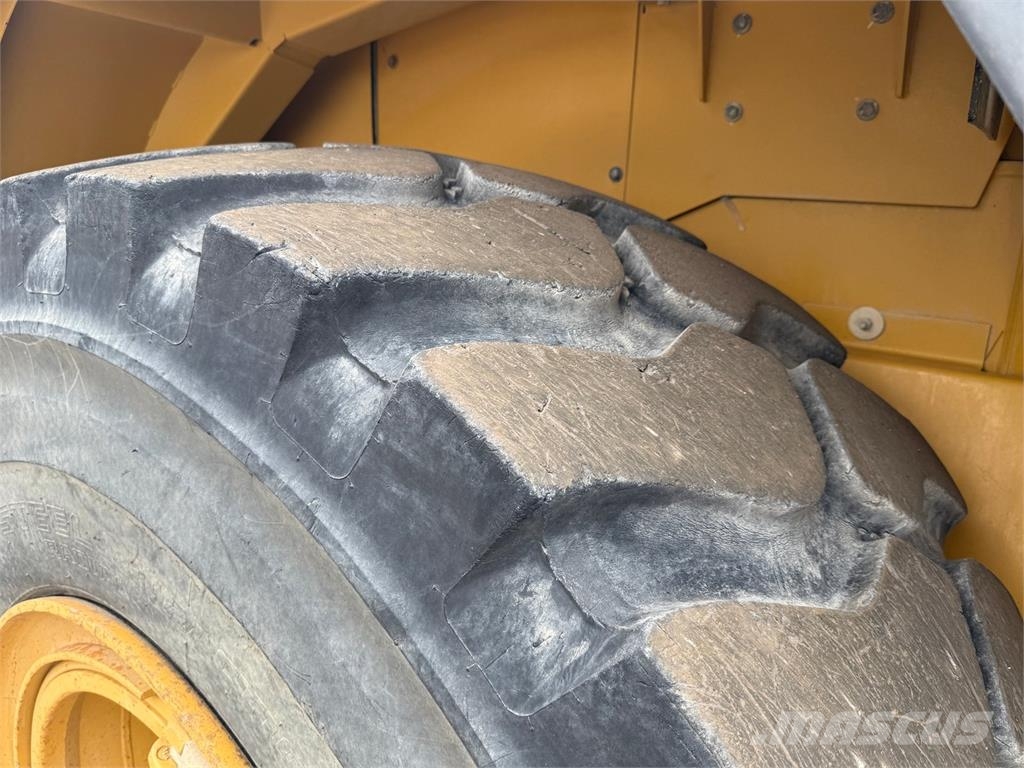 CAT 966K Wielladers
