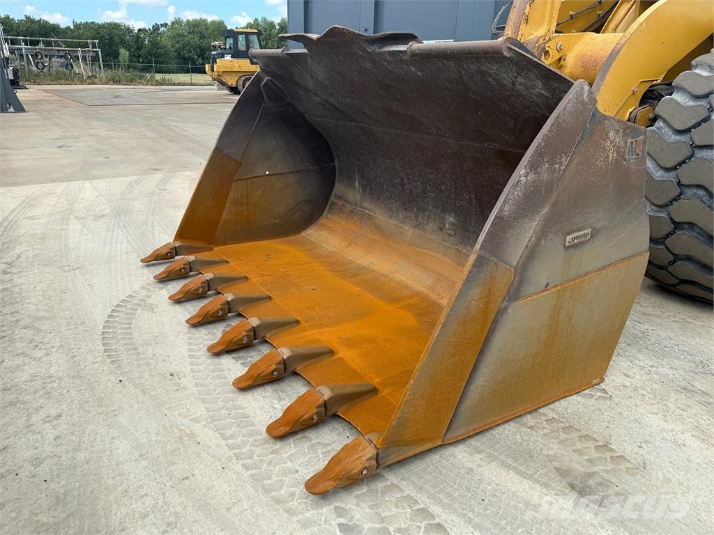 CAT 966K Wielladers