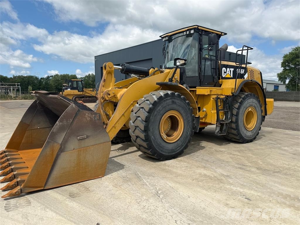 CAT 966K Wielladers