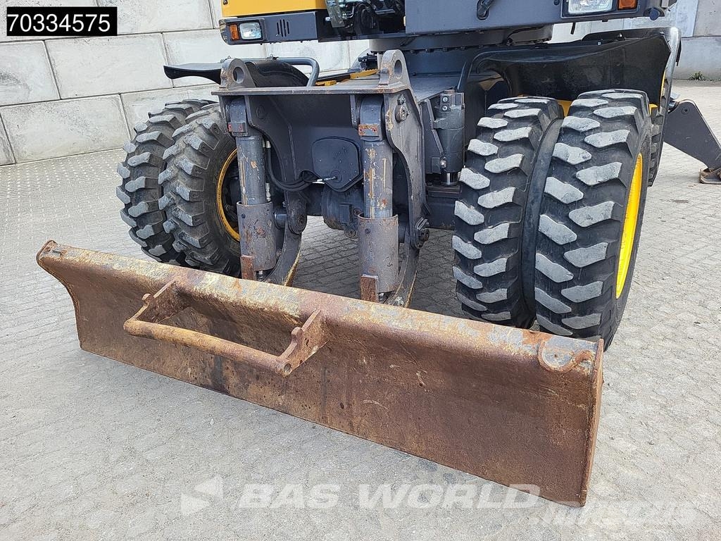 Volvo EW140 D Outriggers + Blade 旋轉式挖土機/掘鑿機/挖掘機