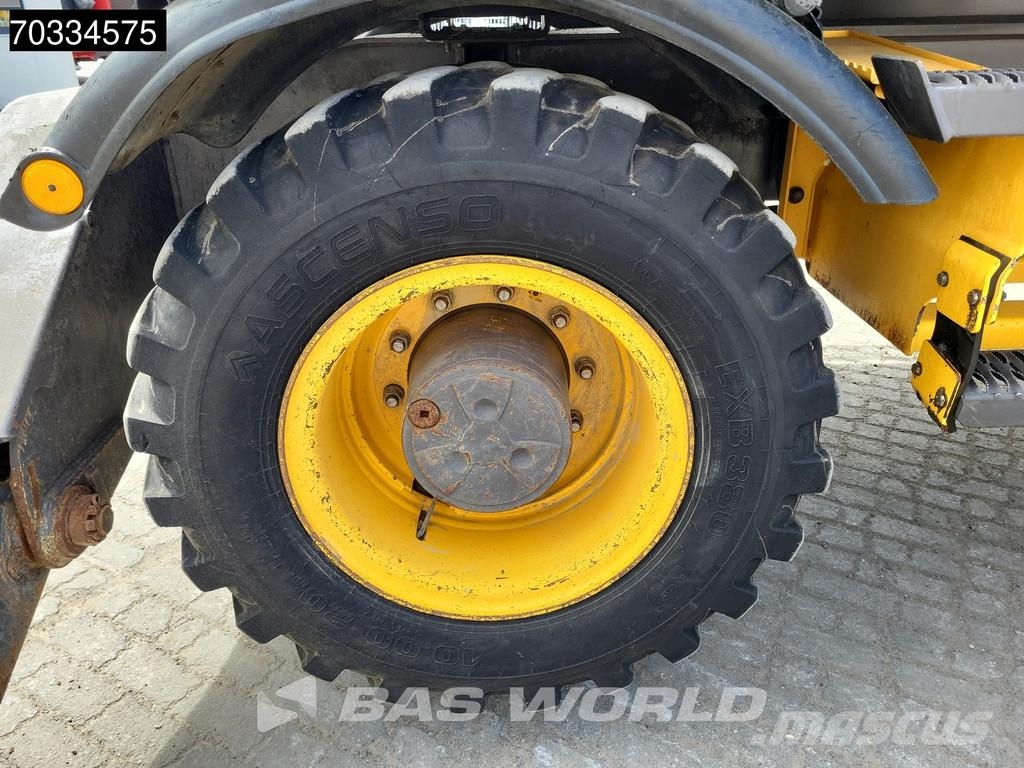Volvo EW140 D Outriggers + Blade Колісні екскаватори