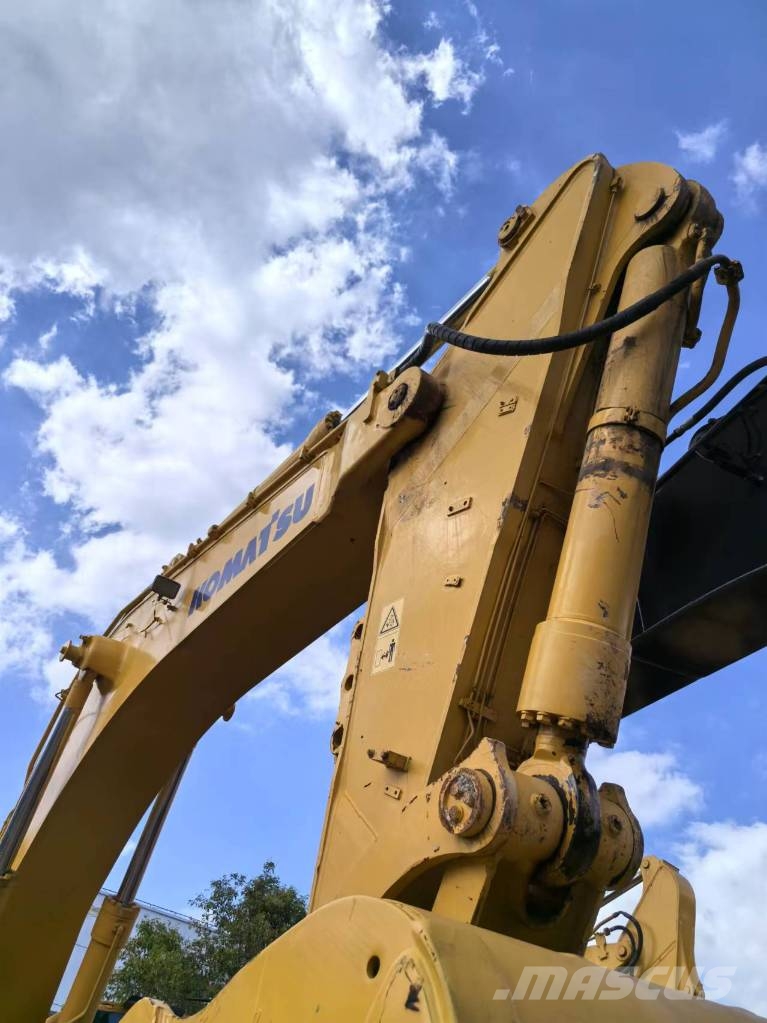 Komatsu PC 800 Гусеничні екскаватори