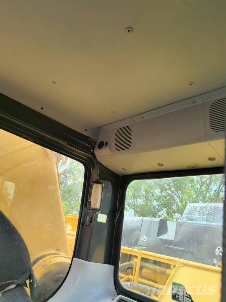 Komatsu PC 800 Гусеничні екскаватори