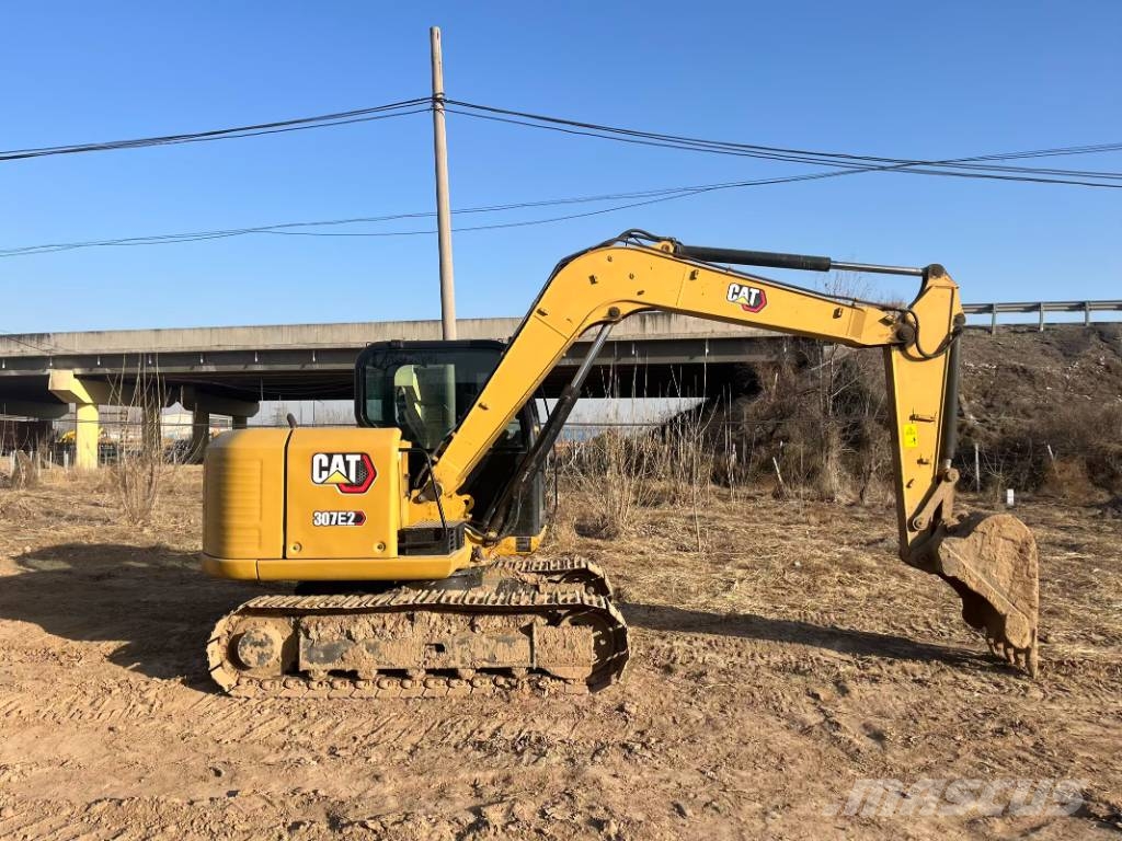 CAT 307E2 3000 units excavators in stock 중형굴삭기 7톤-28톤