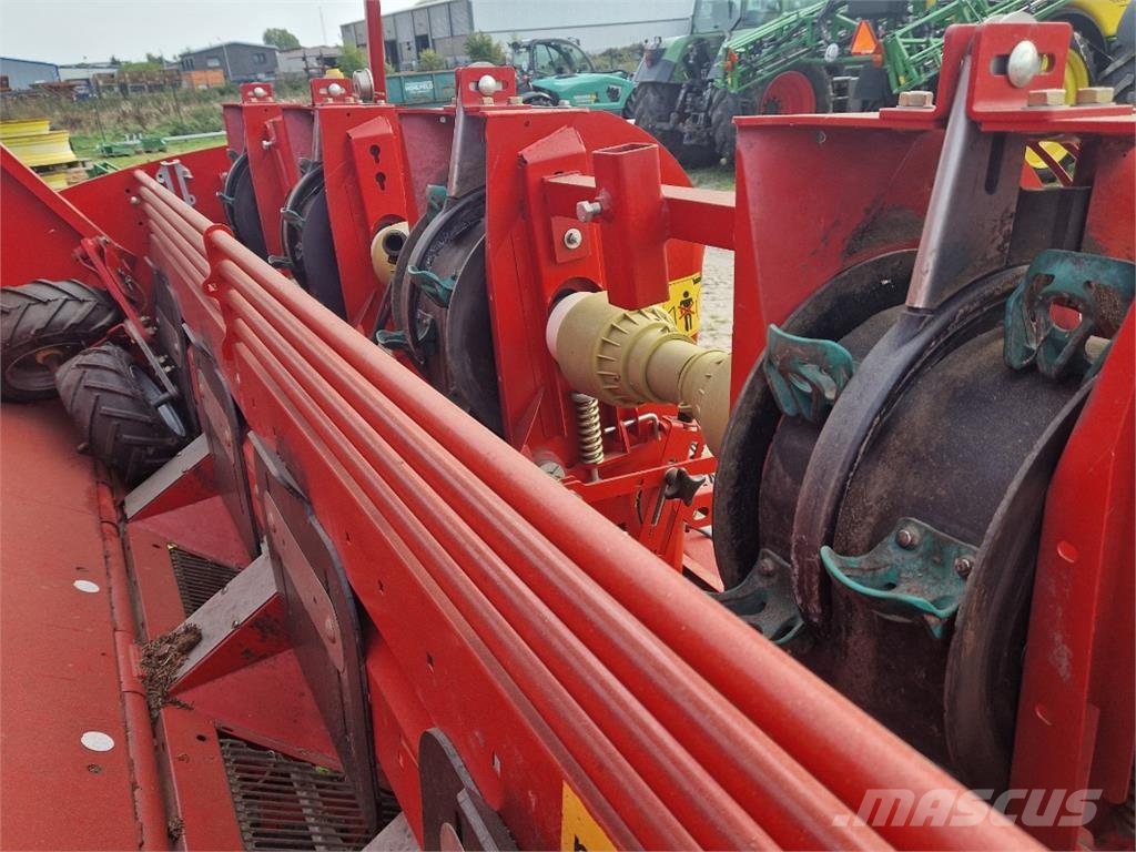 Grimme GL 420 Potato planters