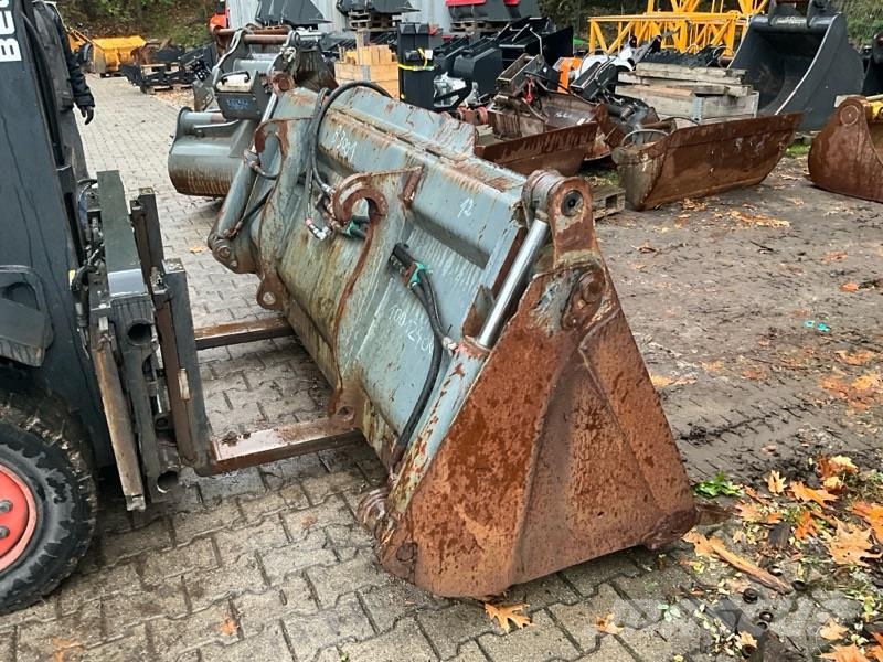 Liebherr 4in1 2400mm 鏟斗