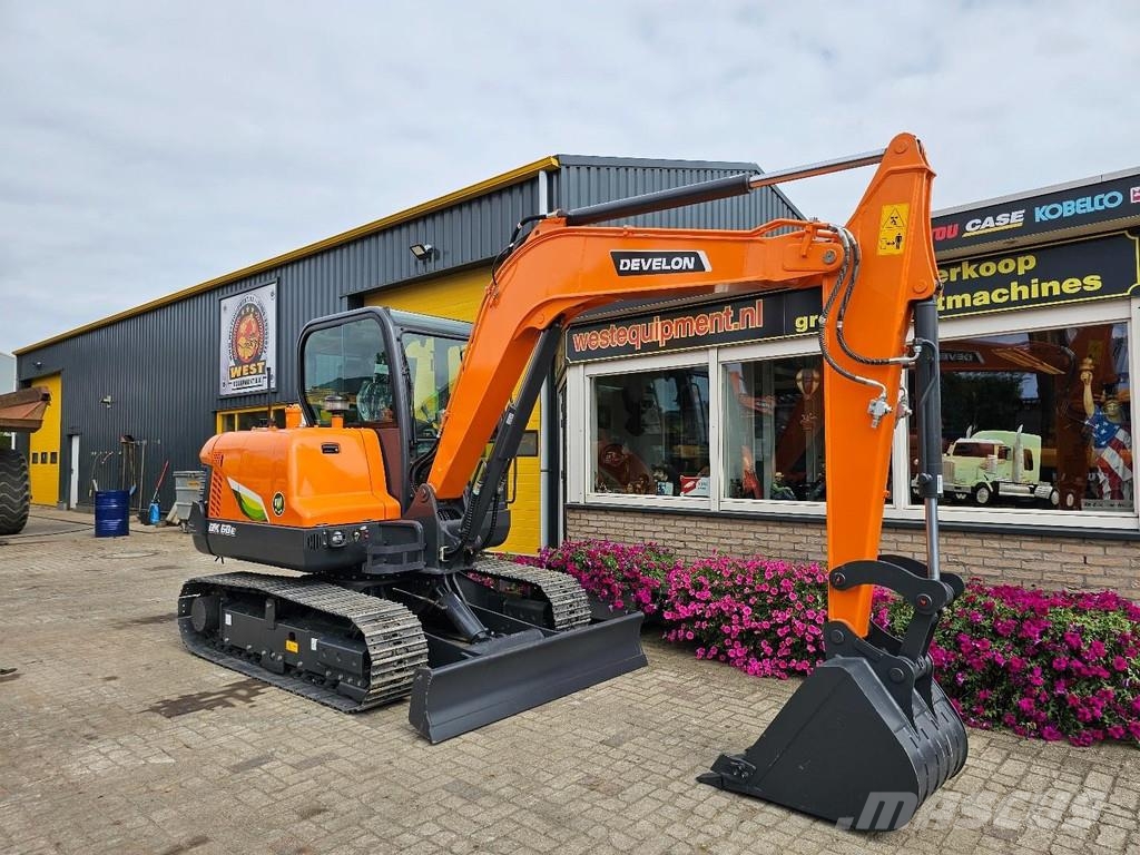 Develon DX60E-10N حفارات صغيرة أقل من 7 طن (حفارات صغيرة)
