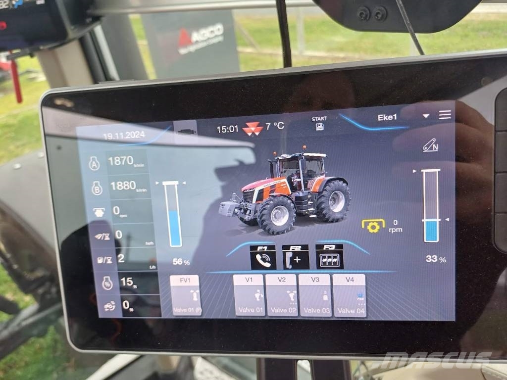 Massey Ferguson 8 S Трактори