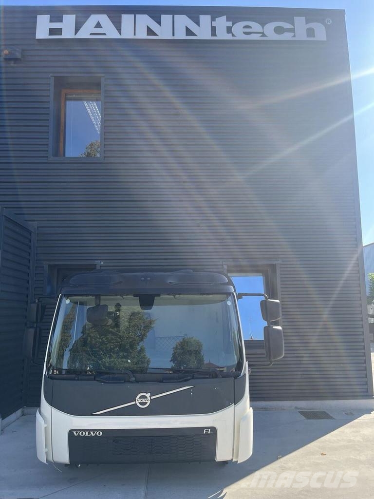 Volvo FL 驾驶室与内部