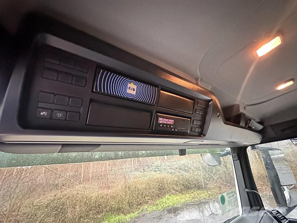 MAN TGS 33.440 MAN TGS 33.440 6x6 Kran HIAB X-HiPro 30 All-Terrain-Krane