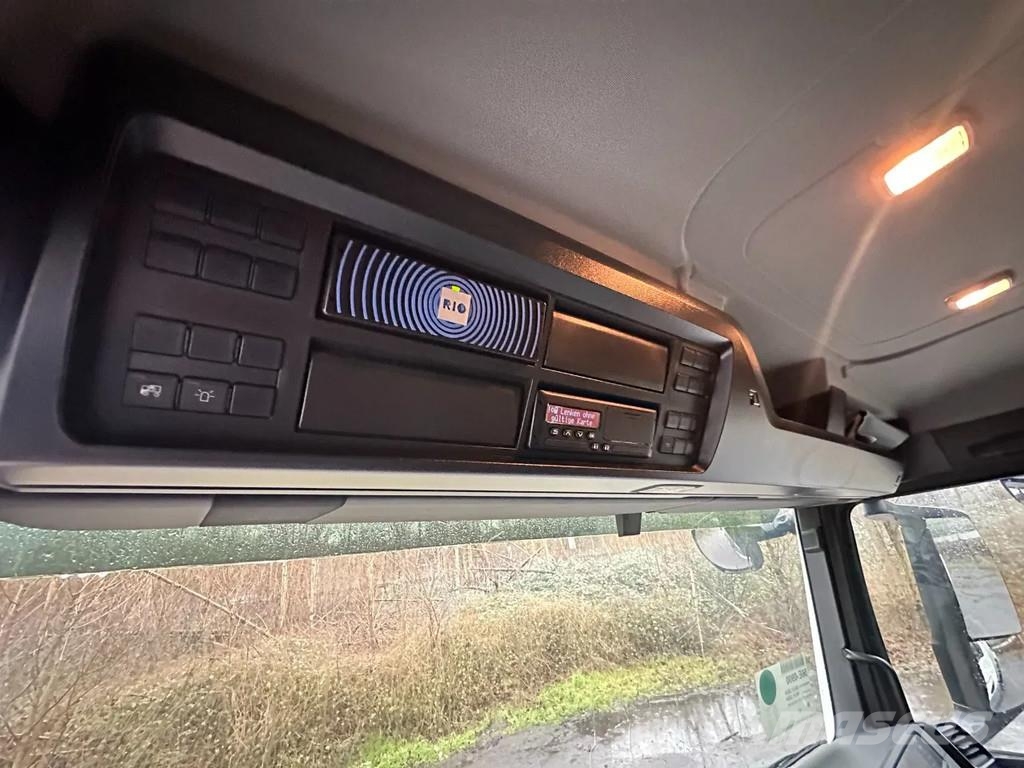 MAN TGS 33.440 MAN TGS 33.440 6x6 Kran HIAB X-HiPro 30 All-Terrain-Krane