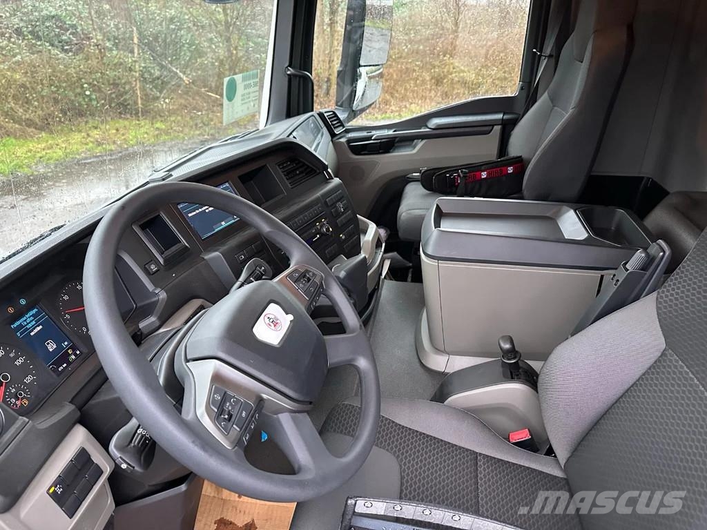 MAN TGS 33.440 MAN TGS 33.440 6x6 Kran HIAB X-HiPro 30 All-Terrain-Krane