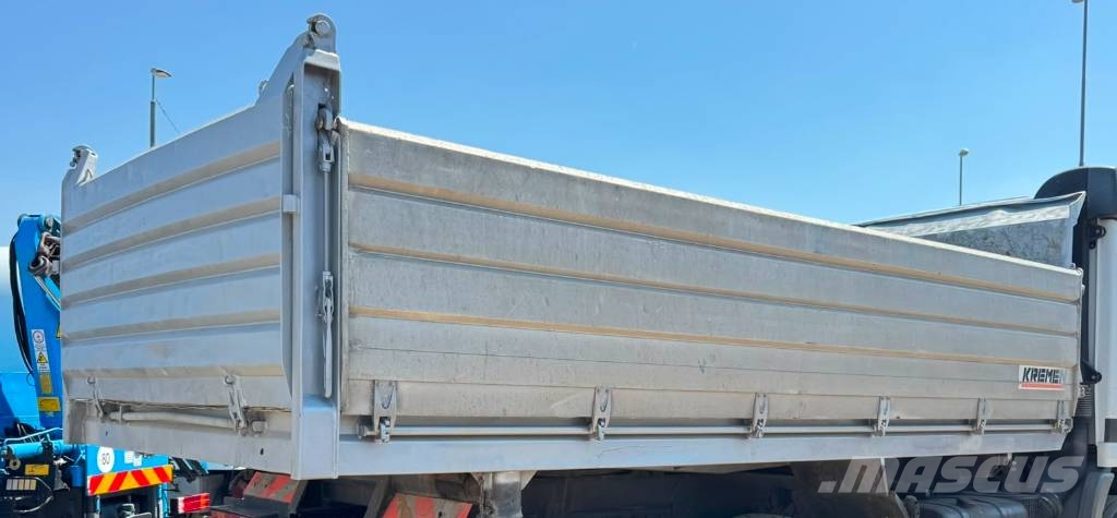 Meiller 3 SIDED TIPPER for 3 axle truck Inne