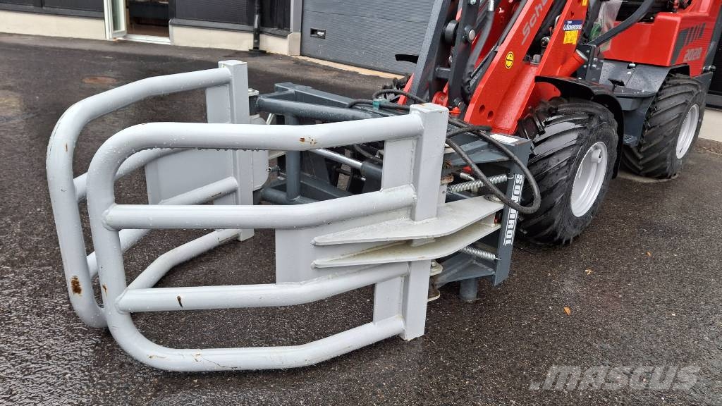 SONAROL paalipihti kuin uusi Euro sovitteella Accesorios para maquinaria de heno y forraje