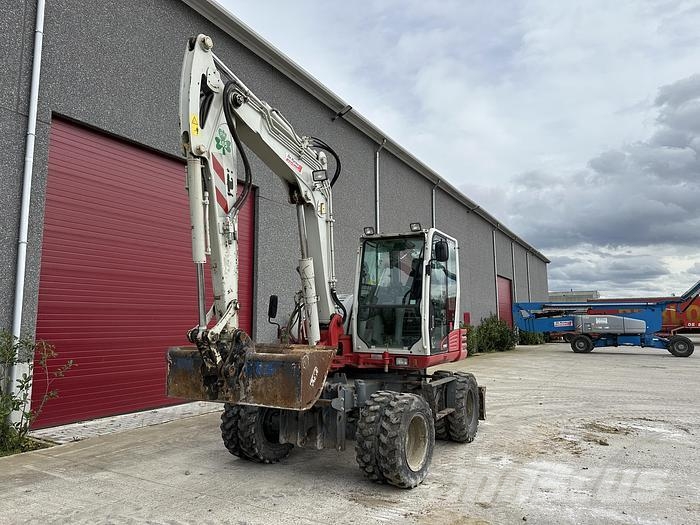 Takeuchi TB295W 轮式挖掘机