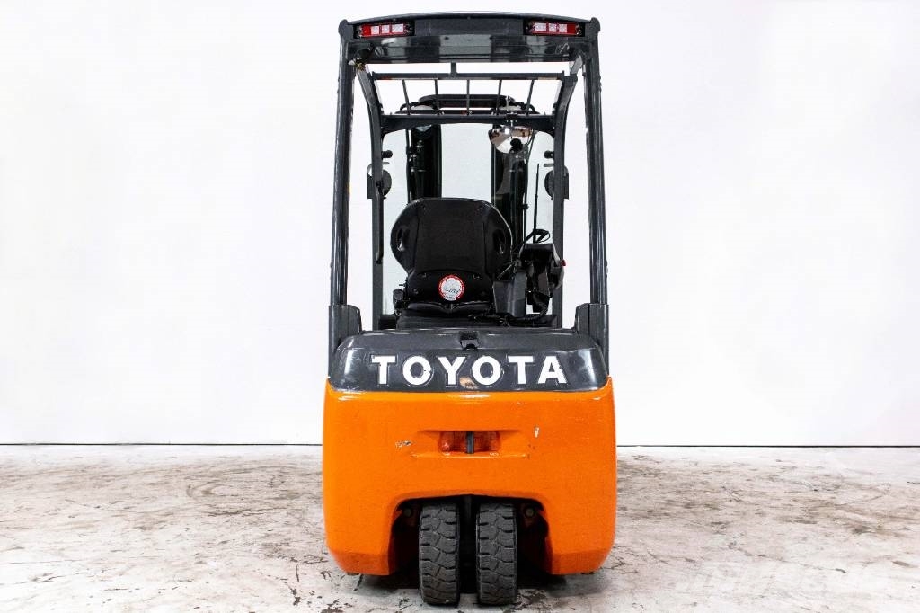 Toyota 8FBE16T, Containergående elmotvikt m nytt aggregat Електрически вилични кари-повдигачи