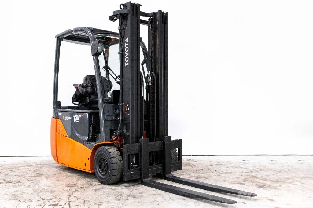 Toyota 8FBE16T, Containergående elmotvikt m nytt aggregat Електрически вилични кари-повдигачи