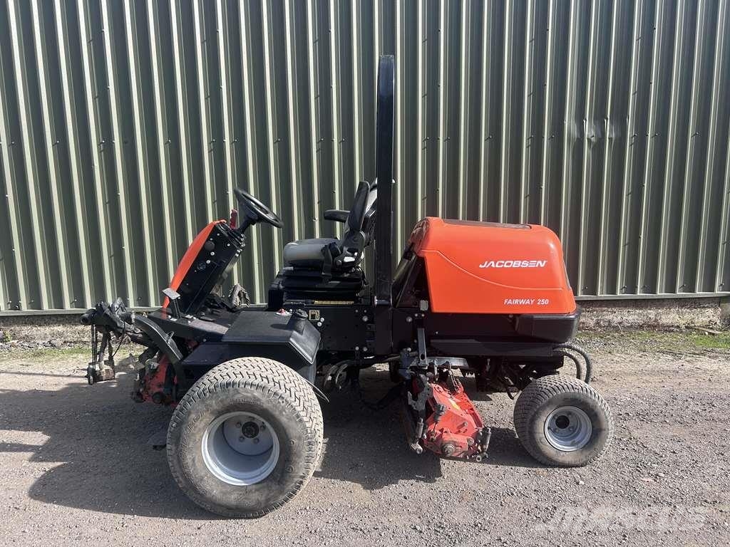 Jacobsen 250 Kaszák