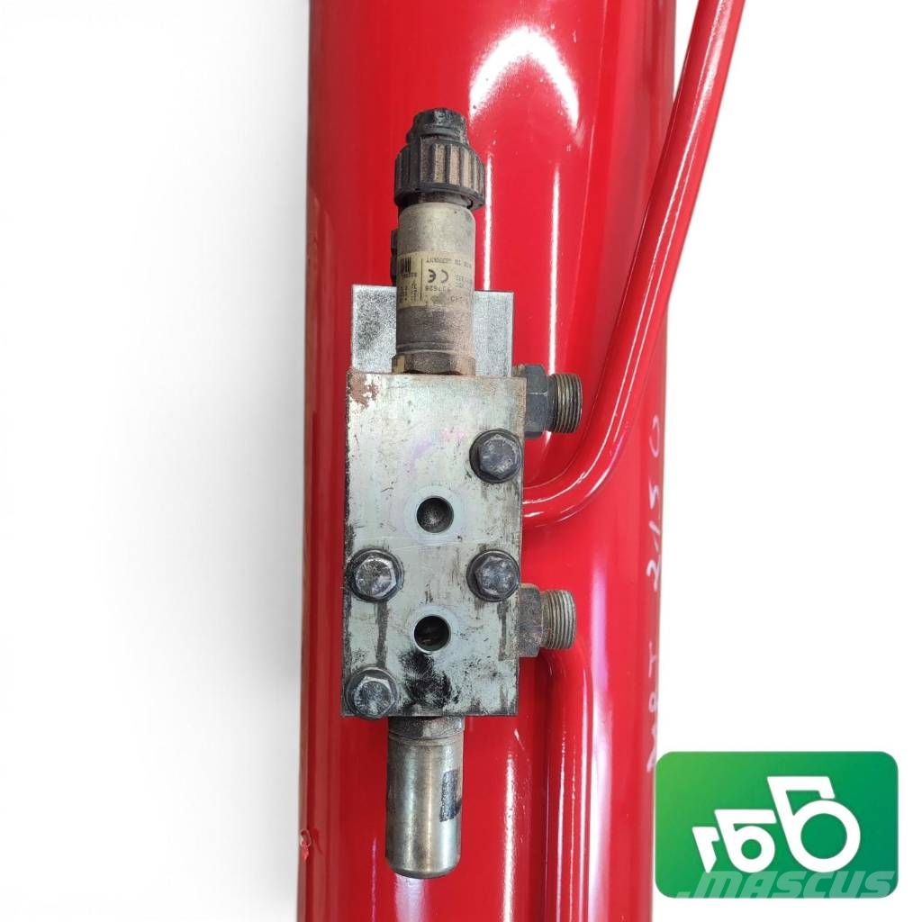 Manitou MRT 2150 Arm lift main cylinder Podvozky a zavesenie kolies