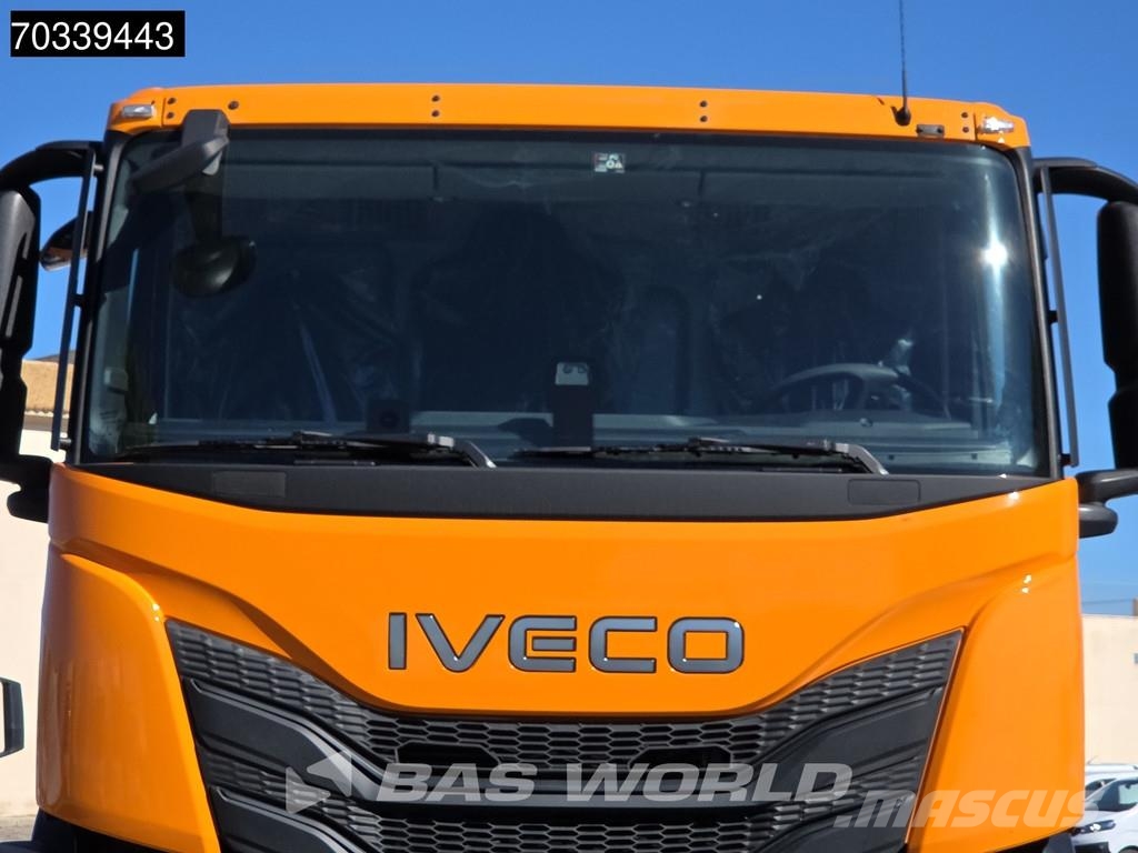 Iveco T-Way 360 4X4 NEW 4x4 chassis Automatic Airco Euro Chassis Cab trucks