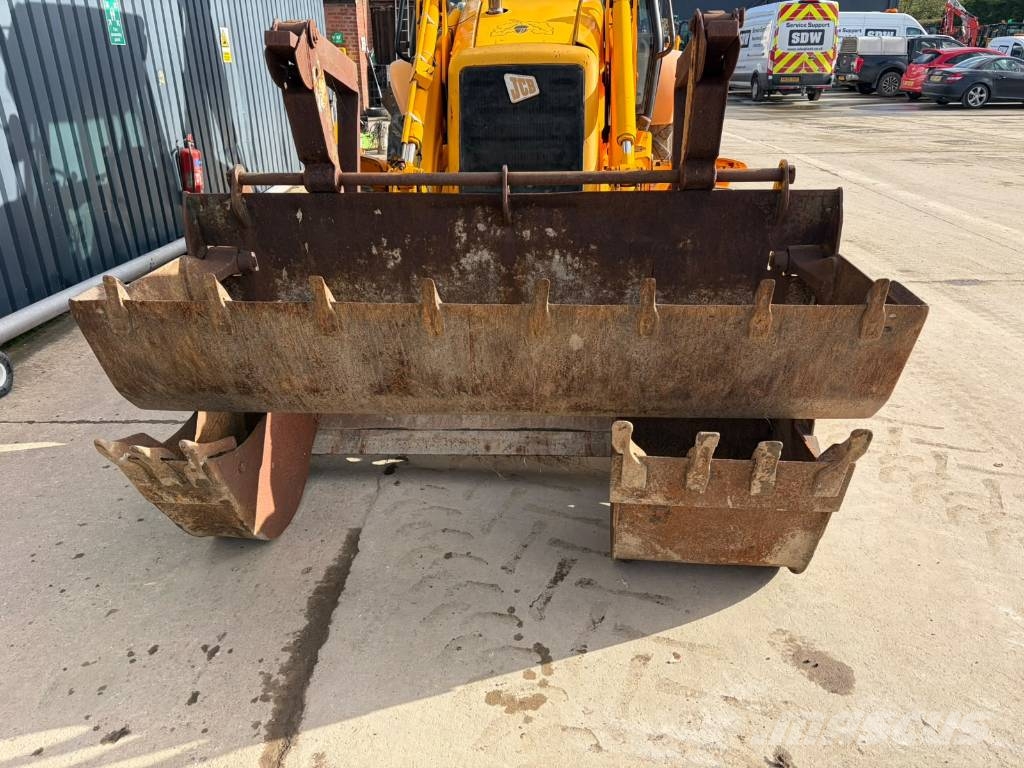 JCB 3 CX لوادر ذات جرافات عكسية