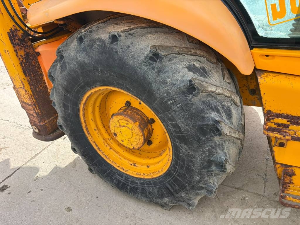 JCB 3 CX لوادر ذات جرافات عكسية