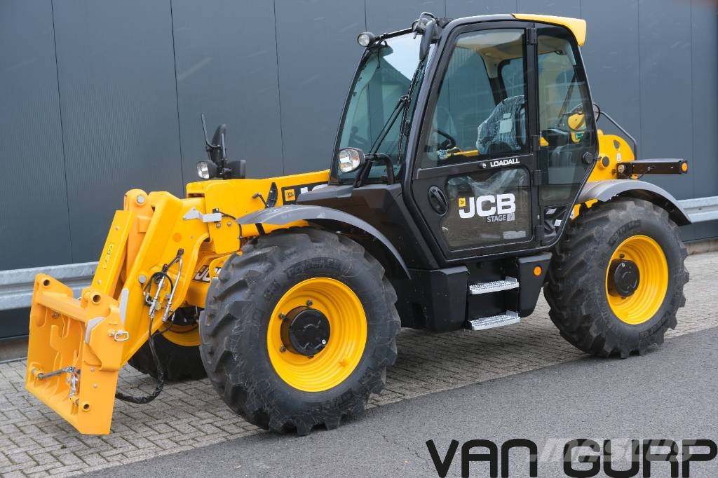 JCB 531-70 | 2024 | 82h | verreiker Telescopic handlers