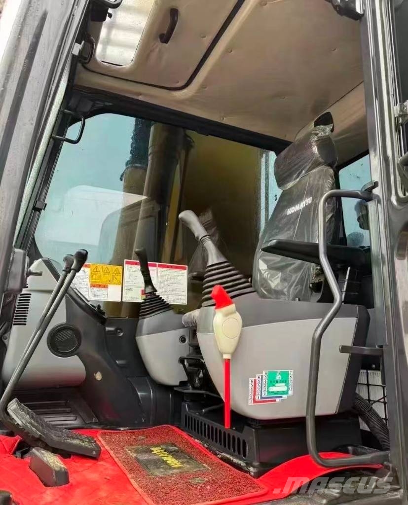 Komatsu PC 220-8 Εκσκαφείς με ερπύστριες