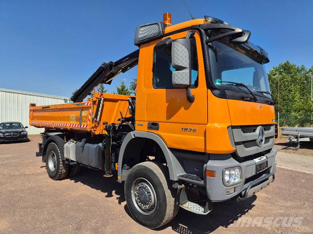 Mercedes-Benz Actros 1836 AK MP3 / 113.Tkm / Hiab XS099 HIDUO Savivarčių priekabų vilkikai