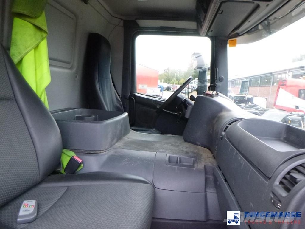 Scania P320 6x2 fuel tank 18.5 m3 / 5 comp Autocisterna