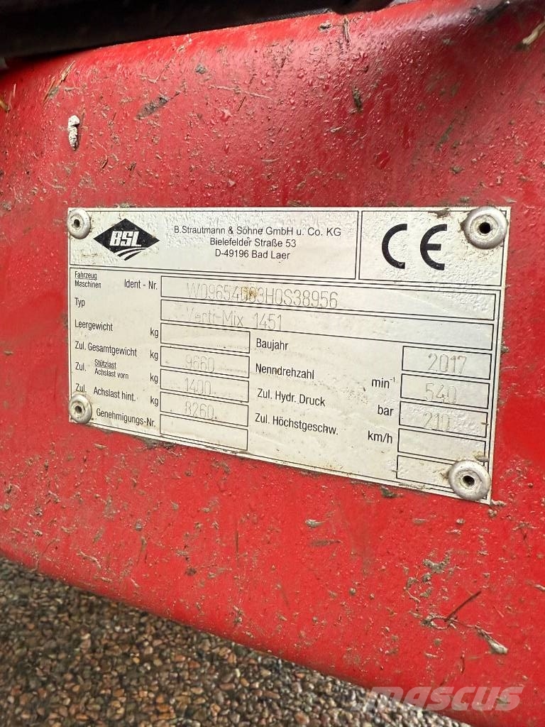Strautmann Vertimix 1451 Hranilice za živinu