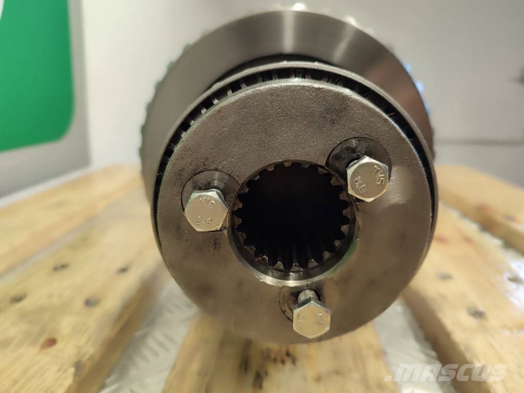 John Deere Clutch basket R152569 PTO rear JOHN DEERE 8345 R Vaihteisto