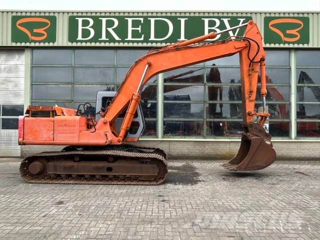 Fiat-Hitachi FH 150 LC-3 Excavadoras sobre orugas