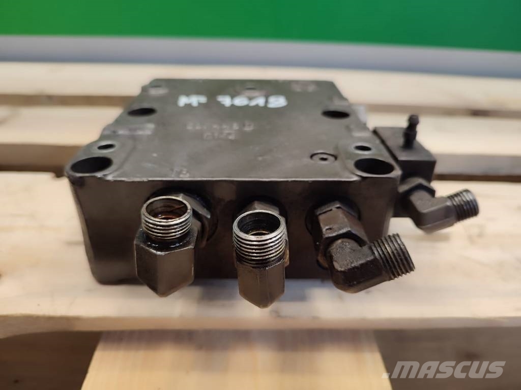 Massey Ferguson 7618 Hydraulic valve Brakes 0011355291 Hydraulika