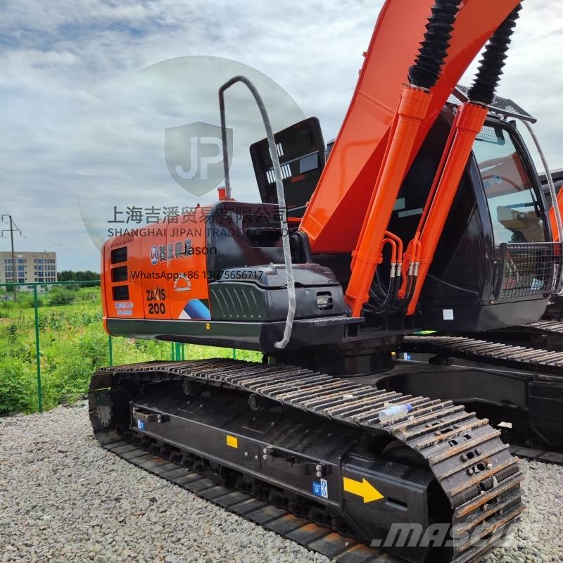 Hitachi ZX 200 履带挖掘机