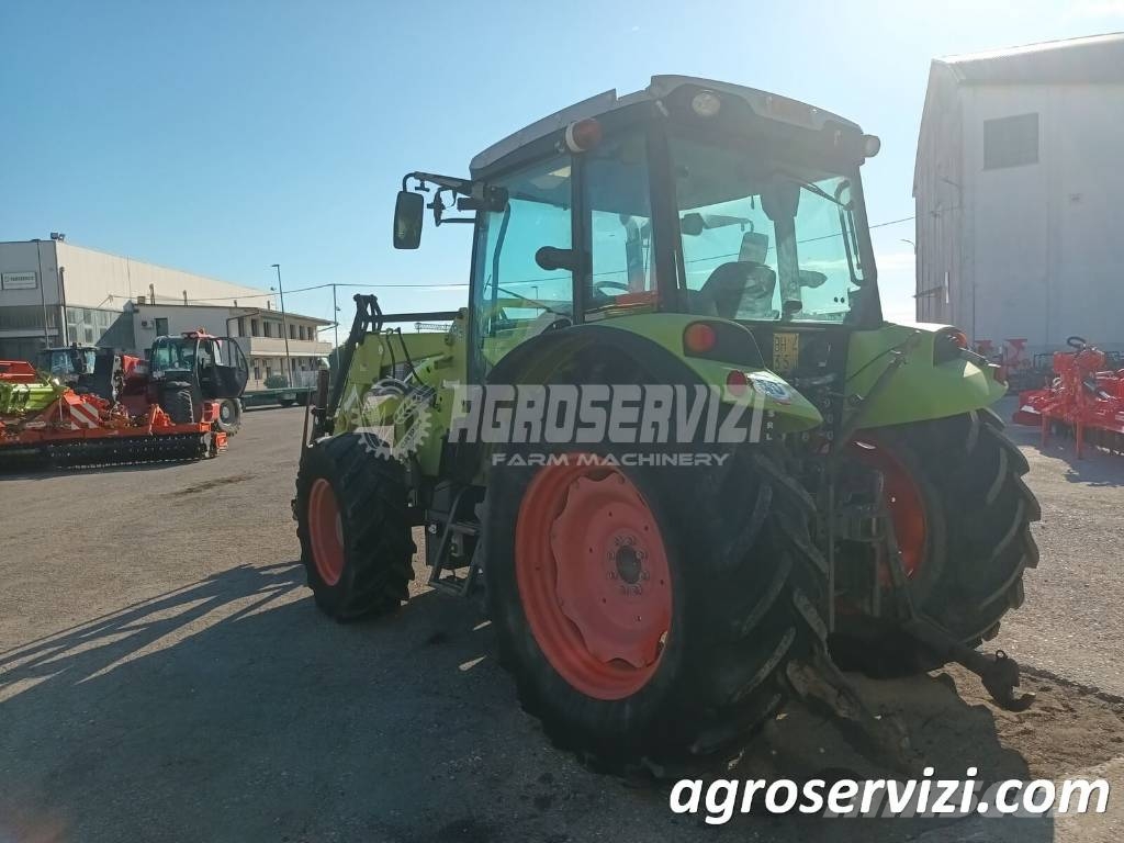 CLAAS Axos 320 Trattori