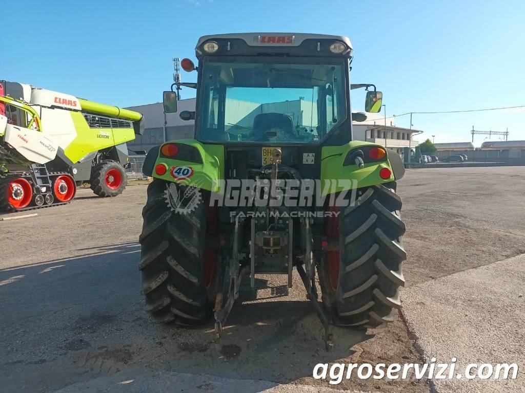 CLAAS Axos 320 Trattori