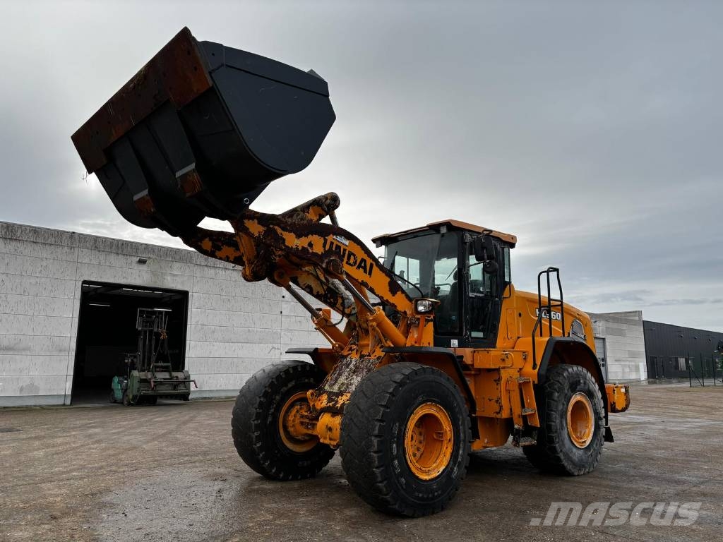 Hyundai HL 960 Ładowarki kołowe