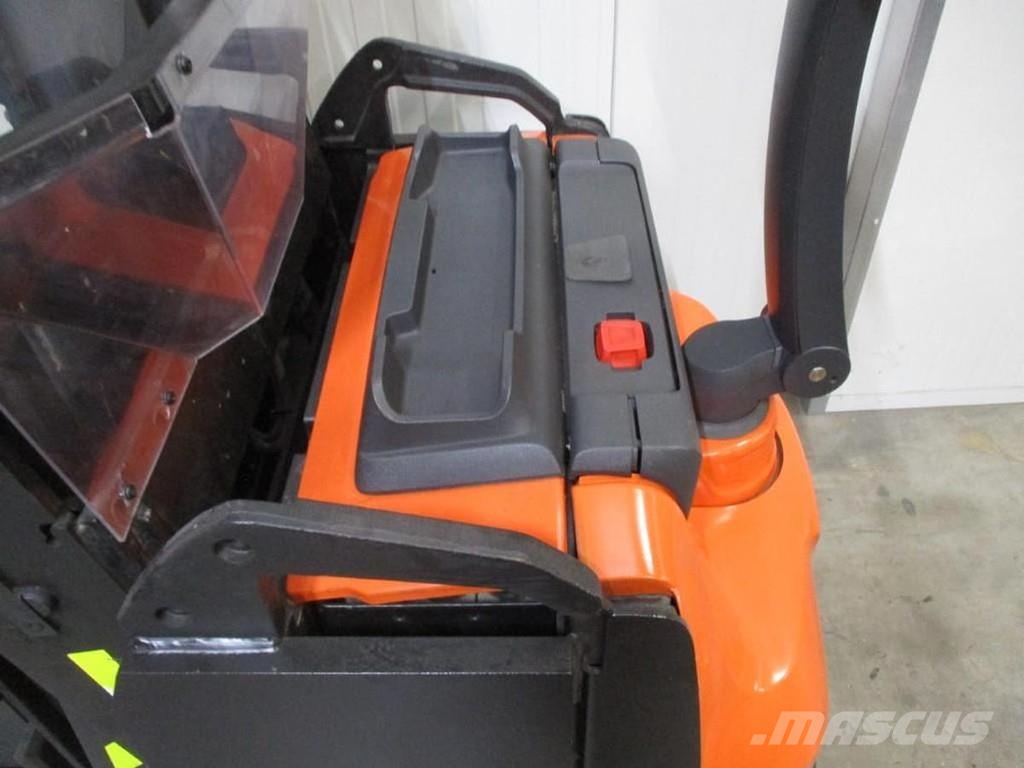 Toyota SWE120XR Штабелери