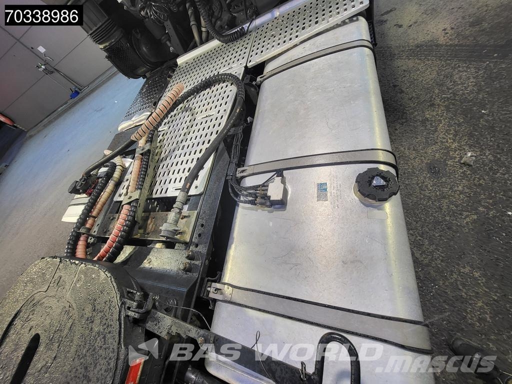 Iveco S-Way 530 4X2 Retarder Hydraulik Full-Air ACC Navi Nyergesvontatók