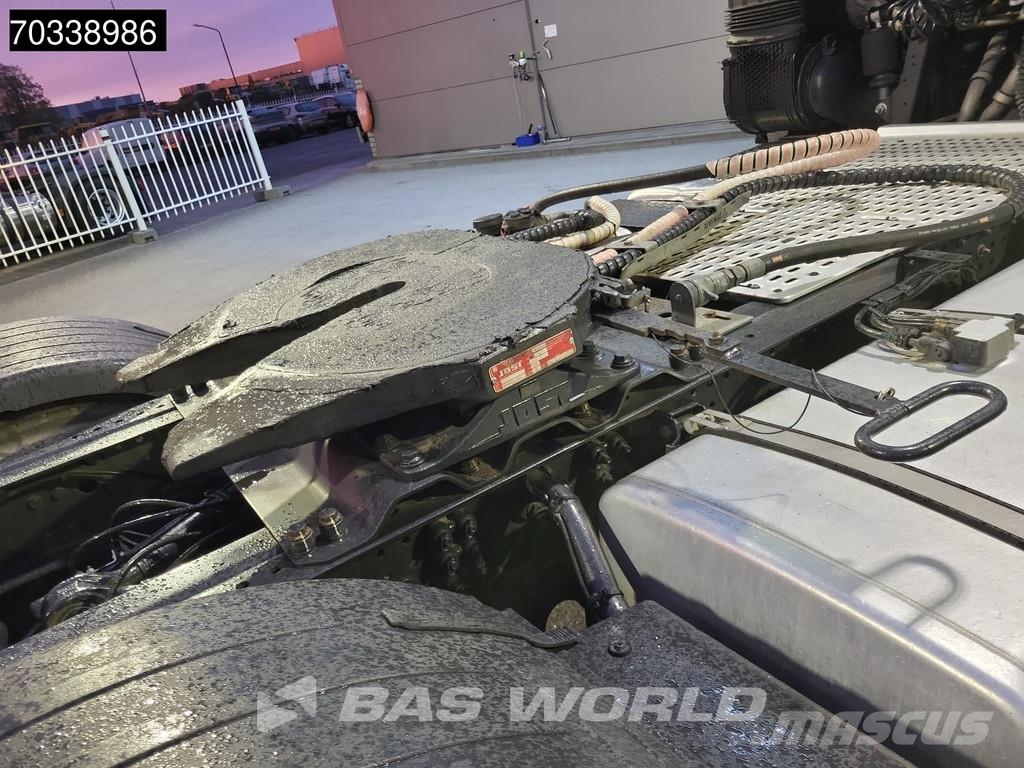 Iveco S-Way 530 4X2 Retarder Hydraulik Full-Air ACC Navi Nyergesvontatók