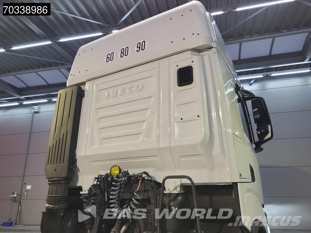 Iveco S-Way 530 4X2 Retarder Hydraulik Full-Air ACC Navi Nyergesvontatók