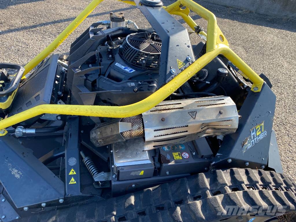 ECOTECH H27 Panther 1er Main endommagée Nosiče nářadí