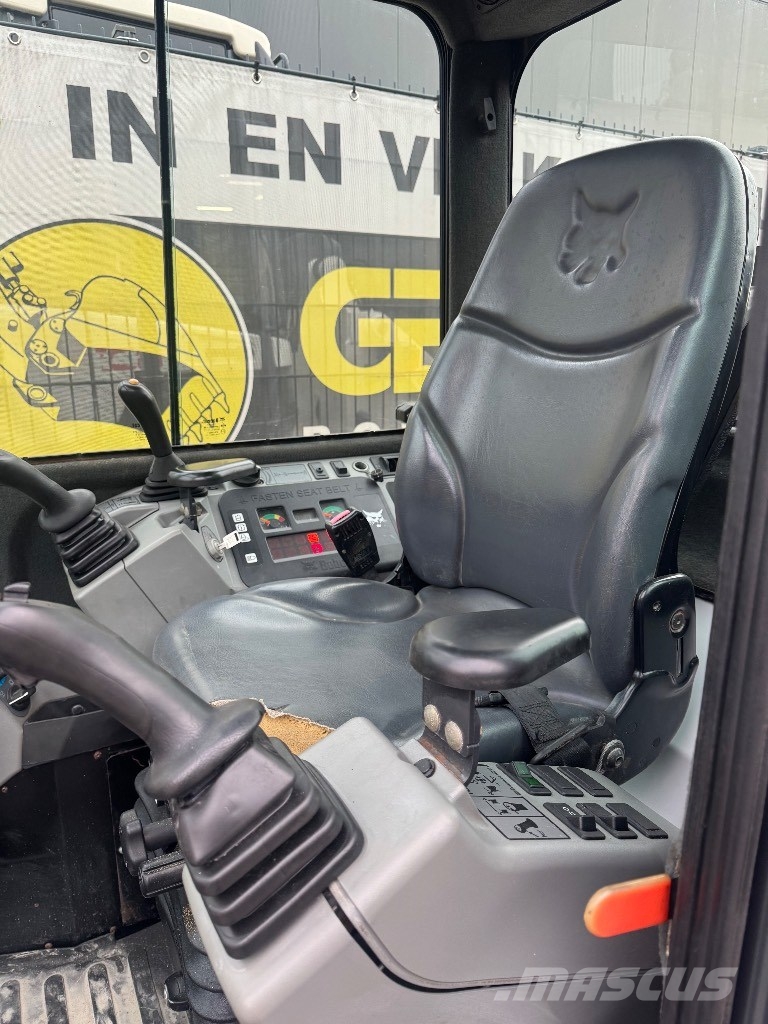 Bobcat E 26 EM Minigravemaskiner