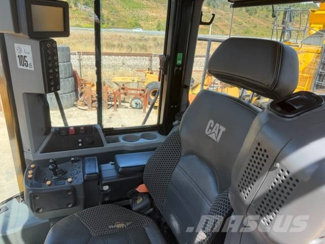 CAT 966 M Iekrāvēji uz riteņiem