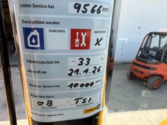 CAT 966 M Iekrāvēji uz riteņiem